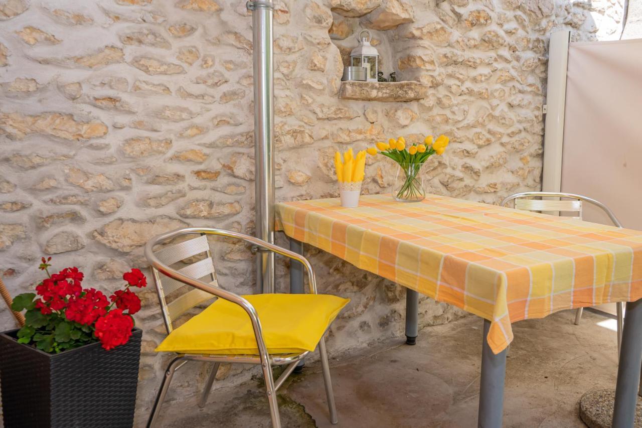 Eleonora Apartments Zadar Dış mekan fotoğraf
